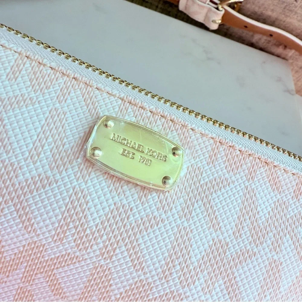 Michael Kors nwot pet